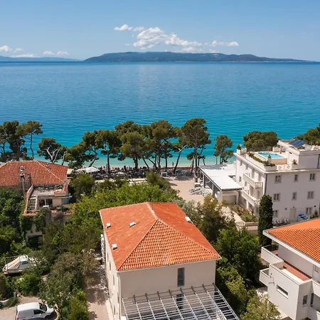 Beachfront Boutique With Free Parking Makarska