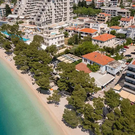 Beachfront Boutique With Free Parking * Makarska