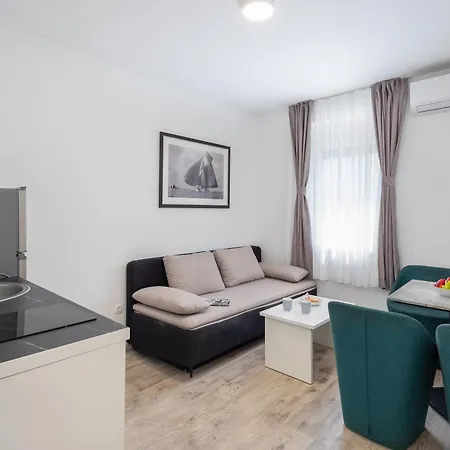 Beachfront Boutique With Free Parking Apartment *