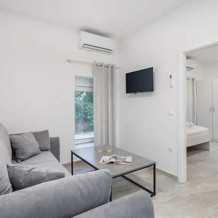 Apartment Beachfront Boutique With Free Parking *
